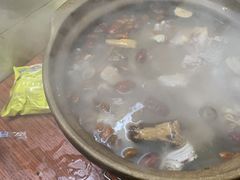 -威邵鸡煲(西华路总店)