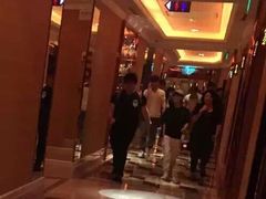 -乐界KTV(虹桥中心店)