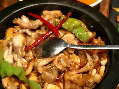 -云海肴·汽锅鸡·云南菜(天山百盛优客店)