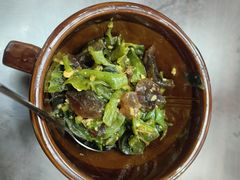 -湖南人家湘菜馆(镇江路店)