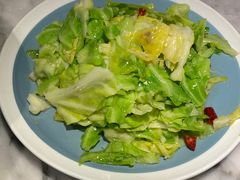 手撕圆白菜-懒人盐府人家(航天桥店)