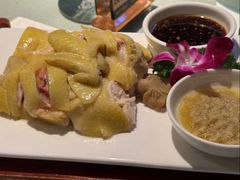 白切鸡/半只-勝記酒家·37年老字号·经典粤菜(荔枝公园店)