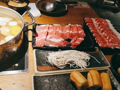 -呷哺呷哺 黄金牧场 (新中关购物中心店)