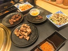 -極屋鮨牛 · 烧肉酒场(时代C馆店)