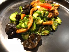 小脆瓜炒雪花猪肉-闽和南(深圳万象城店)