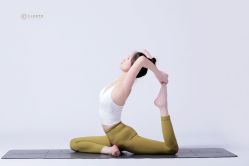 -亚太瑜伽普拉提学院