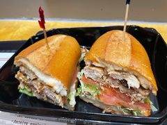-The Habit Burger Grill 哈比特汉堡(爱琴海店)