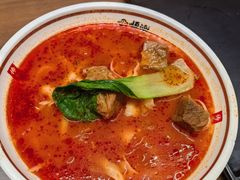 -顺溜·手工刀削面·黑金店(铜锣湾店)