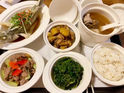 -爱瑞馨母婴护理中心(喜马拉雅店)