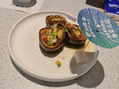 百香果蒸中鲍鱼-79号渔船海鲜饭店(宝安店)