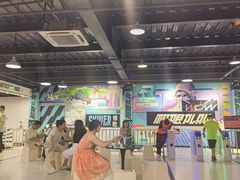 -极限PLAY运动娱乐新世界·团建派对潮玩休闲馆·室内蹦极高空游乐园