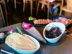 -捞王锅物料理(上海世茂广场店)