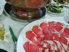 -羊家胡同·龙虾烧烤火锅(龙汇路店)