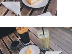 -Cafe Villa