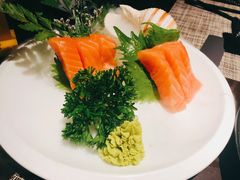 三文鱼刺身-山上下日本料理(万象城店)