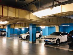 -上海来福士广场-停车场