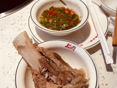 -三人行骨头王火锅(长寿店)
