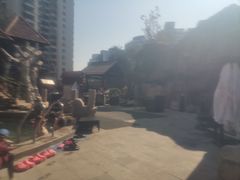 -裕龙汤泉