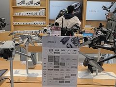 -DJI大疆(深圳华强北曼哈授权体验店)