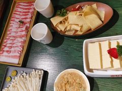 -老灶堂文创火锅(文艺路店)