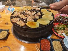 -石记老北京炙子烤肉(松园店)