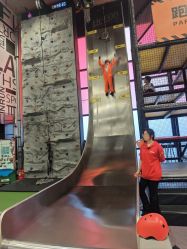 -嗨翻Hi-Fun竞技主题乐园·蹦床团建生日聚会(五棵松华熙店)