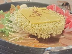 -WOW LUCKY创意韩料(龙阳广场店)