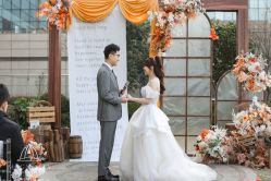 -曼格纳婚礼艺术中心(张江店)