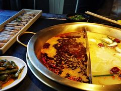 -九鼎轩脆毛肚火锅(南京东路店)