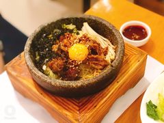 -秀伴韩式主题餐厅(泰龙城店)