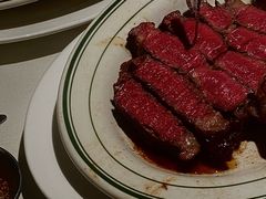 -MONICH牛排融合餐厅(和义大道购物中心店)