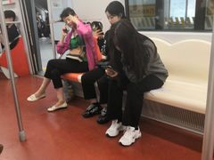 -东方体育中心(地铁站)