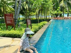 -三亚湾海居铂尔曼度假酒店