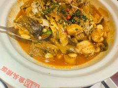 -魏铭鱼头捞饭(晋阳路店)