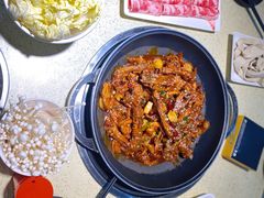 相间肥牛卷-张大师鸭爪爪特色火锅(万达店)