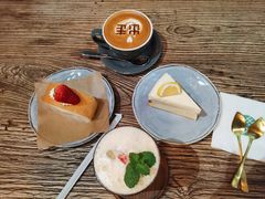 -出走咖啡·面包(宋庄店)