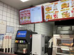 -华莱士·全鸡汉堡(郭巷3店)