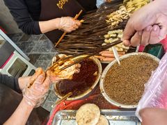 -老鼓楼麻辣烫夹馍