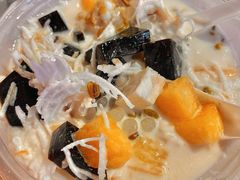 -于春正宗椰奶清补凉炒冰