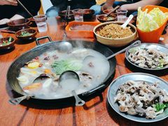 -洞氮胡记羊肉馆(融冠亲城店)
