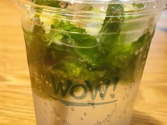 -WOW coffee