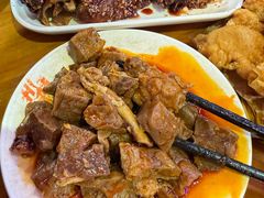 -爆炸头阿姨小四川正宗川味小吃(无任何分店)