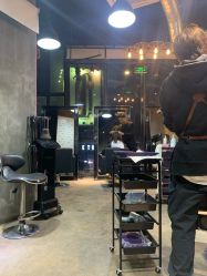 -Kraemer Paris  苏豪路易士·嘉玛发廊