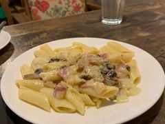 -HIGH FIVE哈福手工汉堡(桂林路店)