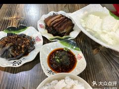 -丘艳豆花饭(国泰广场店)