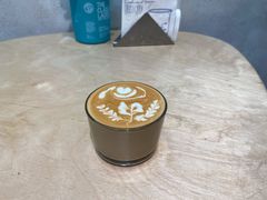 拿铁-玫瑰咖啡(中山六路店)