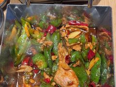 -川堂风·跷脚牛肉·乐山爆炒(宝山日月光店)