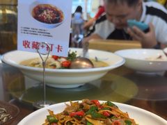 -川流不息·地道川菜·小龙虾(松东路店)