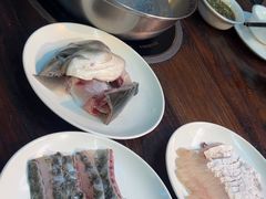 -正能量脆肉鲩火锅
