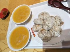 -陈寔包子王·卤煮小肠·京味小吃(龙潭店)